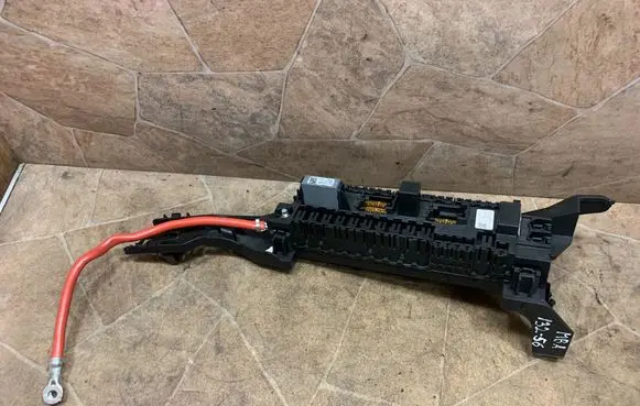 Mercedes-Benz GLE (W166 - C292) Fuse module A1665402350