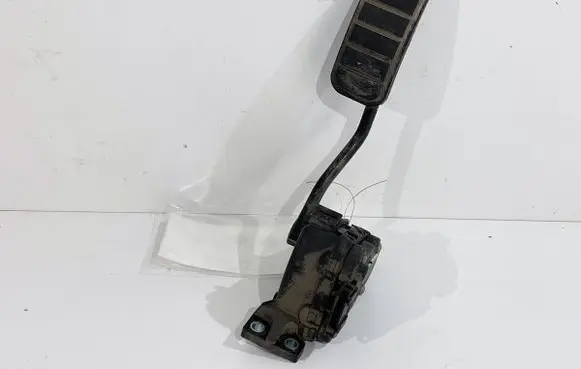 Opel Movano A Accelerator throttle pedal 7700314525