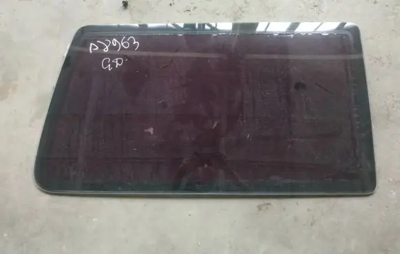 Volkswagen Transporter - Caravelle T4 Rear side window as2