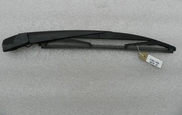 Toyota Avensis T270 Rear wiper blade arm 8524105100