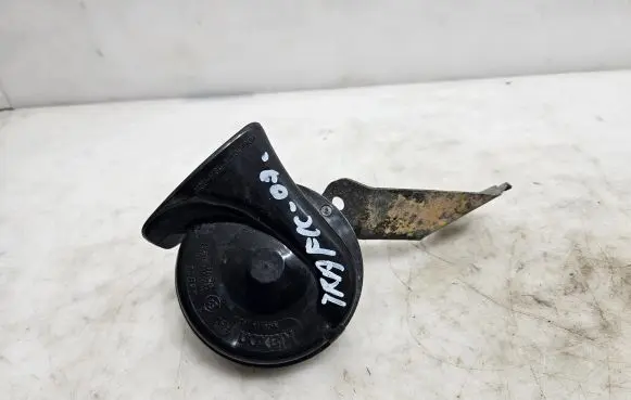 Renault Trafic II (X83) Horn signal E20091001