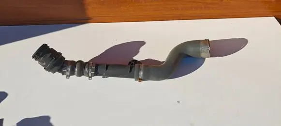 Renault Kadjar Intercooler hose/pipe 144609787R 1107586S01
