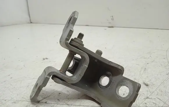 Renault Scenic III - Grand scenic III Front door upper hinge 804010016RD