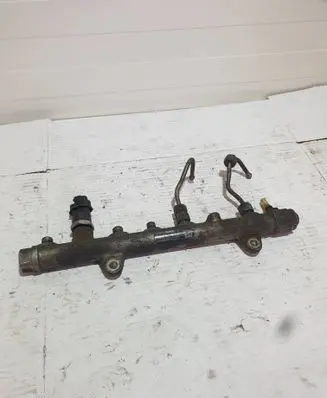 Renault Scenic I Fuel main line pipe 8200330912 H418278