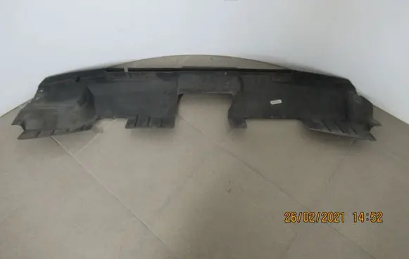 Chrysler Voyager Radiator trim 04857410