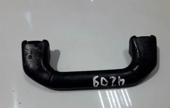 Volkswagen PASSAT B4 Front interior roof grab handle 357857607A
