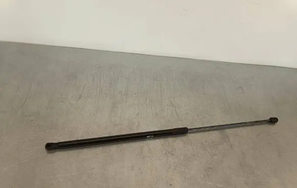 Volkswagen Golf VII Front bonnet/hood damper/strut