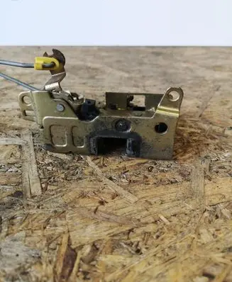 Renault Master II Front door lock
