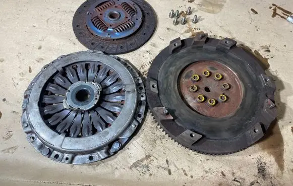 Hyundai Santa Fe Clutch set kit HDC69 HD110 H16B