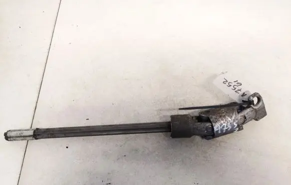 Volkswagen Golf V Steering column universal joint