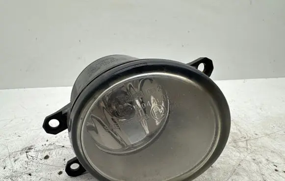 Toyota Auris 150 Front fog light 812100D041