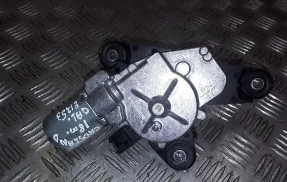 Opel Crossland X Wiper motor 0390205062