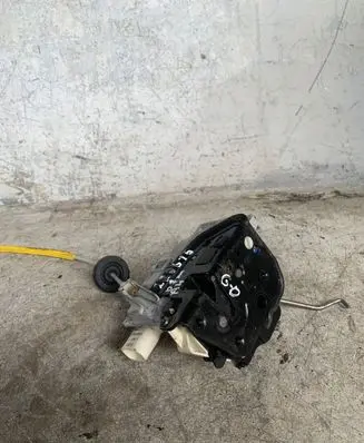 Audi A4 S4 B7 8E 8H Rear door lock