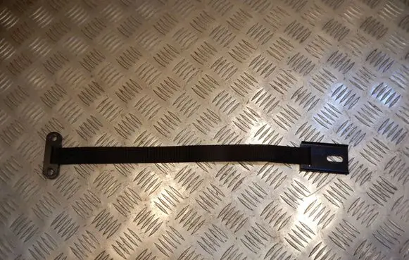 Battery bracket