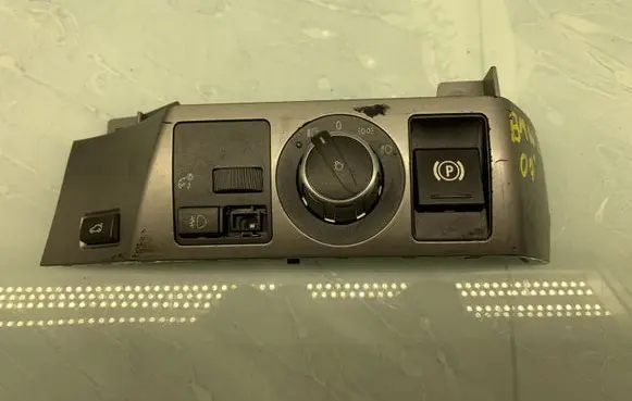 BMW 7 E65 E66 Light switch 6131694199702