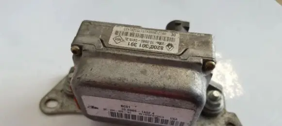 Renault Espace III ESP acceleration yaw rate sensor 8200301391 10098514024