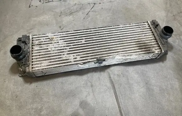 Mercedes-Benz Sprinter W906 Intercooler radiator 2E0145804A A9065010201 14T3391081