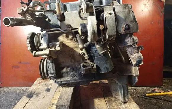 Nissan Navara D22 Engine TD25TI