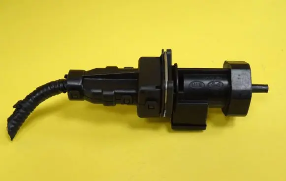 Hyundai Accent Speed sensor (speedometer sensor) 