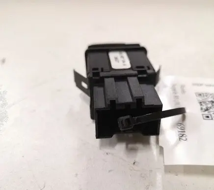 Skoda Superb B5 (3U) ESP (stability program) switch 3U0927134A