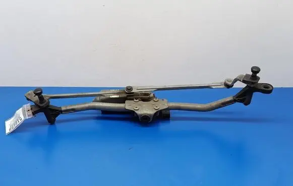 Skoda Fabia Mk2 (5J) Front wiper linkage and motor 5J1955113A