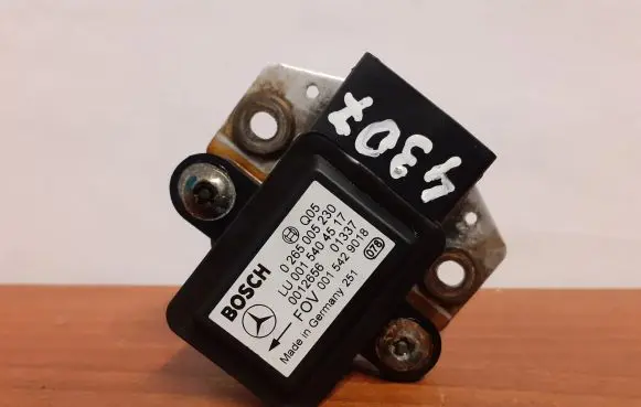 Mercedes-Benz S W220 ESP acceleration yaw rate sensor 0265005230 4307