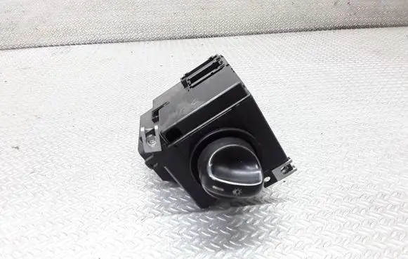 Mercedes-Benz A W168 Light switch 1685450104