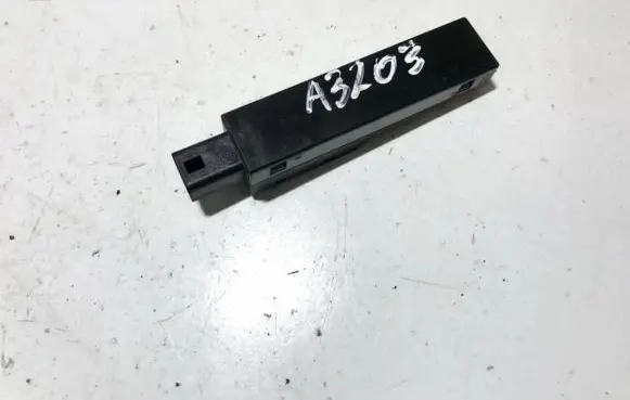 Sensor