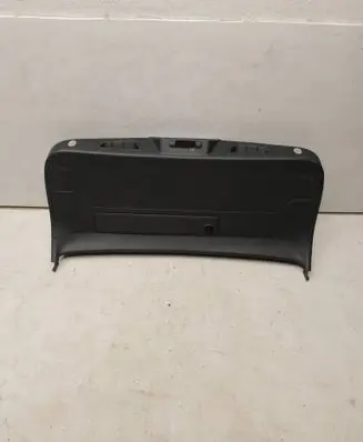 Peugeot 508 Tailgate trim 9687261677 2983900 90434A0