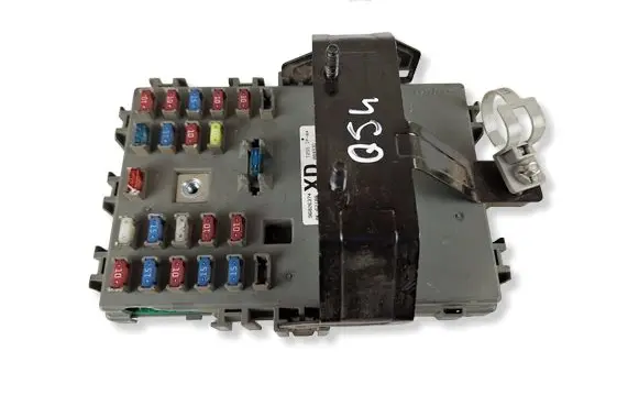 Chevrolet Spark Fuse module 96826374 96826374XD