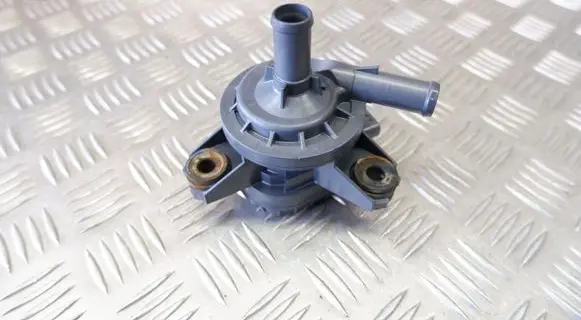 Lexus GS 250 350 300H 450H Electric auxiliary coolant/water pump G904033030