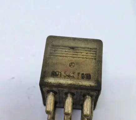 Mercedes-Benz 190 W201 Other relay 0015427819