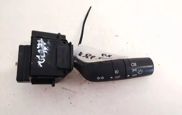 Mazda 3 II Indicator stalk 17d682