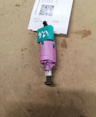 Renault Laguna III Brake pedal sensor switch 253200003R