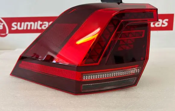 Volkswagen Tiguan Rear/tail lights 5NA945207F 2SD01252101 00859868