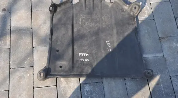 Audi A5 Pickup box liner 8W8825311A