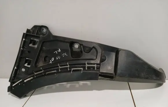 Volvo XC90 Front bumper mounting bracket 08620564 1125