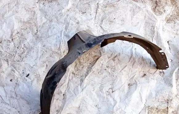 Mazda Demio Front wheel arch liner splash guards D201