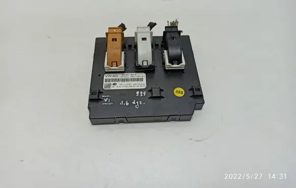Volkswagen Golf VI Comfort/convenience module 1K0937084D