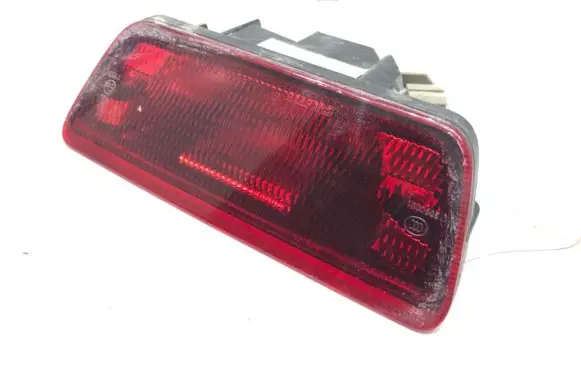 Nissan Juke I F15 Rear bumper light 