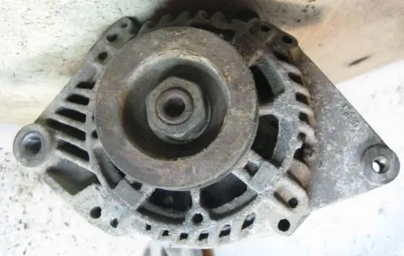 Renault Safrane Generator/alternator REF2541602A 20I22I