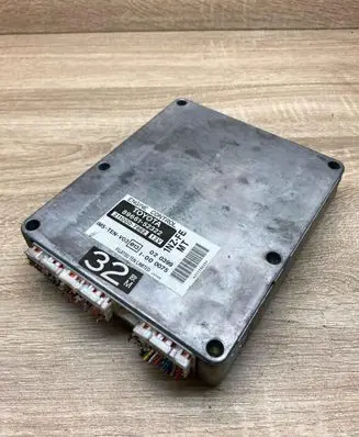 Lexus RX 450H Engine control unit/module ECU 8966152322 2110007862