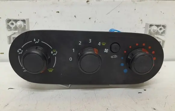 Opel Vivaro Climate control unit 30080061 T1032614F E1093050CH