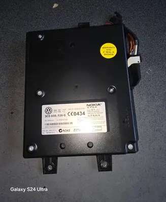 Volkswagen PASSAT B6 Bluetooth control unit module 3C0035729G 001069E83CE6