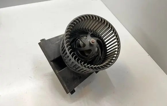 Audi A3 S3 8L Heater fan/blower 654972M 1J1819021