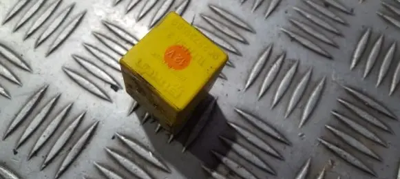 Peugeot 406 Other relay 9622721880