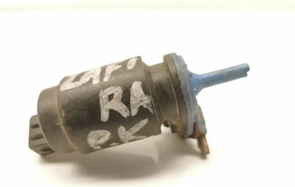 Opel Zafira B Windscreen/windshield washer pump