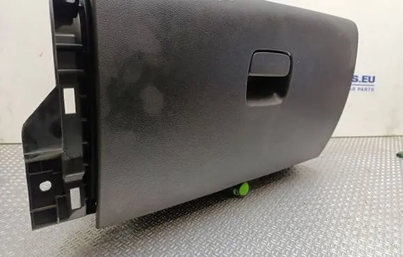 Renault Trafic III (X82) Glove box 681084723R 93868006 681084578R