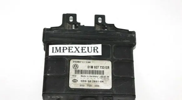Audi A3 S3 8P Engine control unit/module 01M927733ER 5DG00792104 PS010060