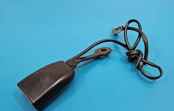 Iveco Daily 4th gen Front seatbelt 34014285 IMPRK1586692